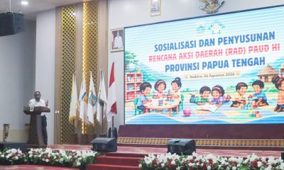 Asisten III Bidang Administrasi Umum Setda Papua Tengah, Viktor Fun, saat mewakili Gubernur Papua Tengah membuka kegiatan Sosialisasi dan Penyusunan RAD PAUD HI di Aula Ballroom Gubernur Papua Tengah, Nabire, Rabu (26/8/2026). Dok-Alvira
